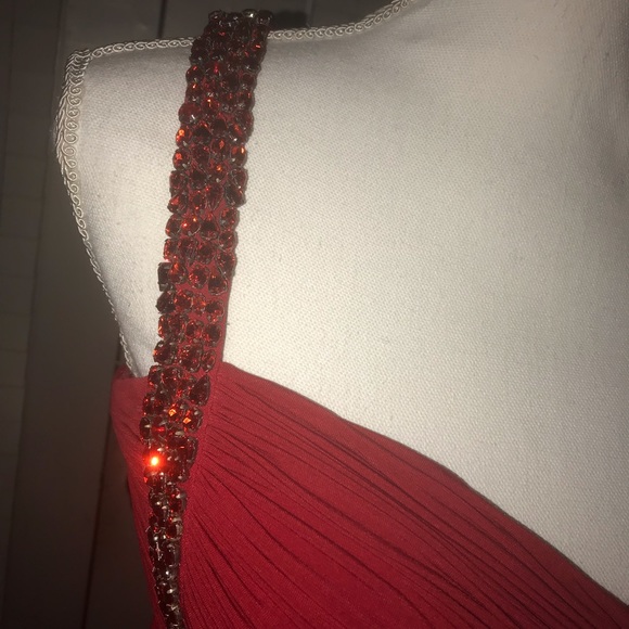 💎 Red JOVANI evening gown with rhinestones - Picture 7 of 8